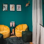 Noor - Golden Mood Or Cinema Luxe Apartment