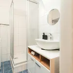 Noor - Golden Mood Or Cinema Luxe Apartment *