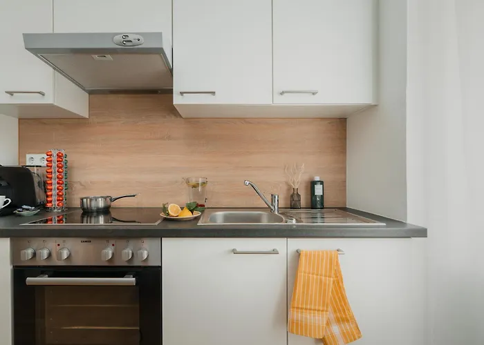 Noor - Golden Mood Or Cinema Luxe * Γκρατς